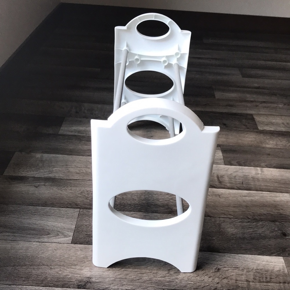 Miniature Shoe Rack 👟 - Picture 5 of 6